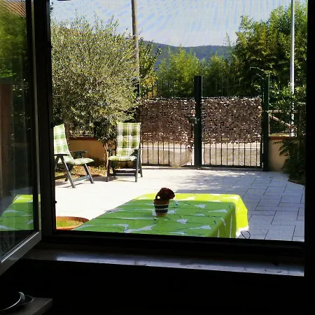 Bellissimo Bilocale Con Giardino * Telese