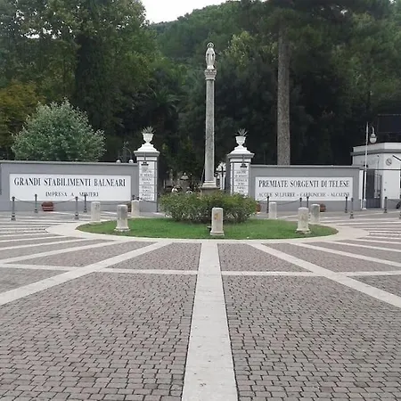 Feriehus Bellissimo Bilocale Con Giardino *